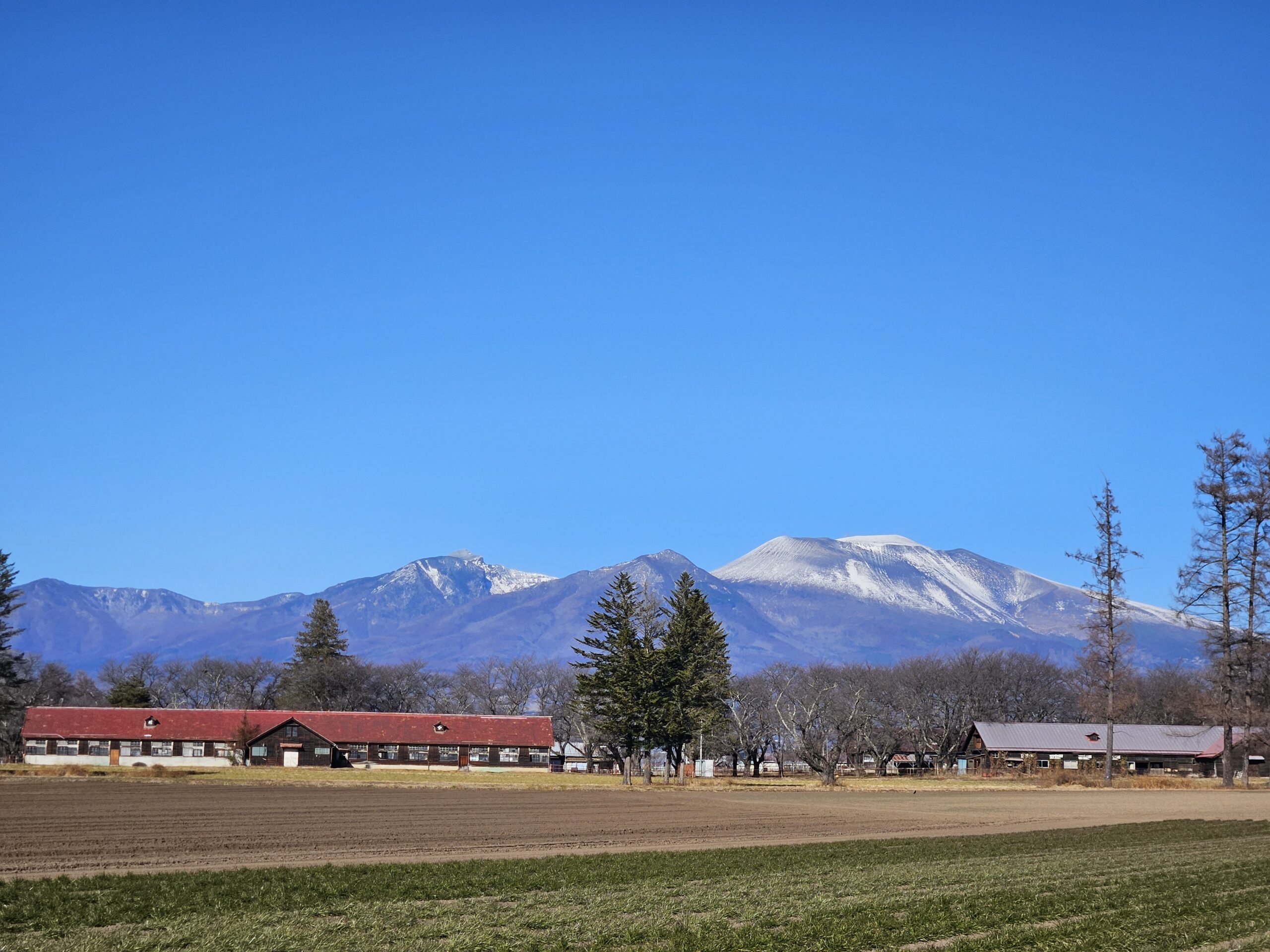 浅間山の雪化粧（2025年12月）